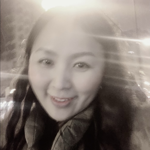 Meet your Posher, Betsey - Picture 1 of 1